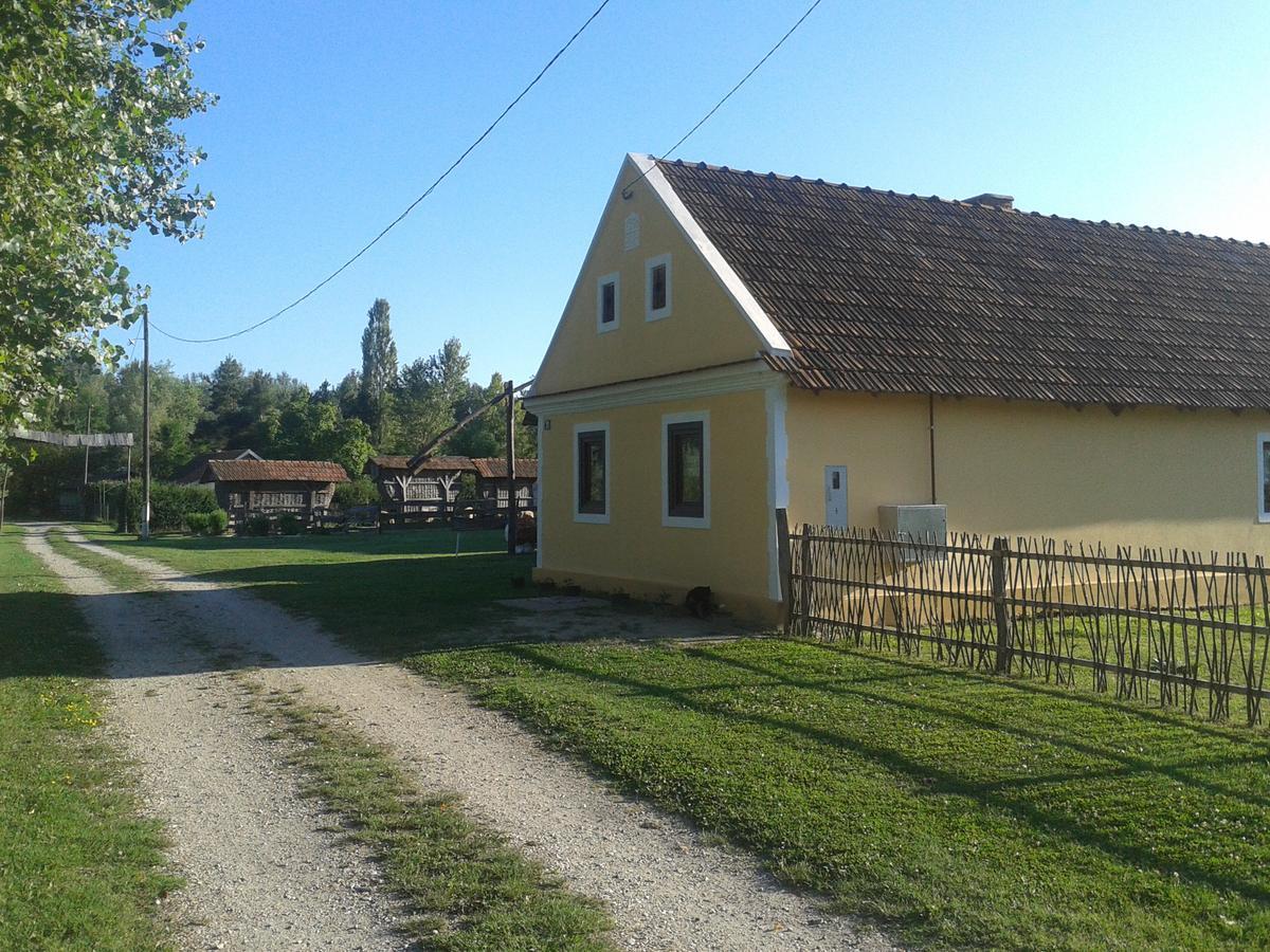 Country House Ivancan Molve Exterior foto